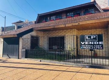 Casa de 5 ambientes, La Matanza · Venta - Chalet 5 Ambientes con Parque - Ramos Mejía