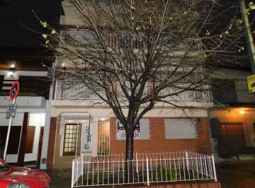 Departamento de 1 ambiente, Villa Devoto · Mono Ambiente Contra Frente con Balcon Frances