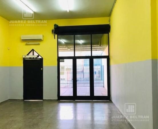 Bodega-Galpón · 230m² · 5 Ambientes