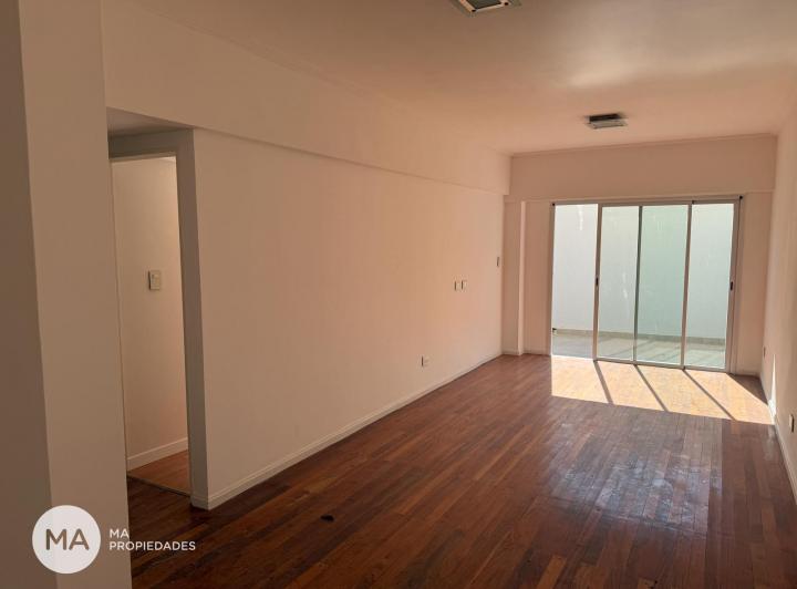 Departamento · 55m² · 4 Ambientes · 1 Cochera