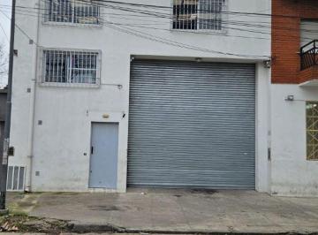 Bodega-Galpón , General San Martín · Galpon de 357 m² con Puente Grua 3 Ton. en Venta en Villa Maipu