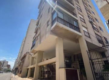Departamento de 4 ambientes, Bahía Blanca · Departamento en Alquiler en Rondeau 78