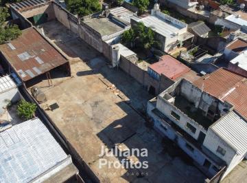 Bodega-Galpón · 886m² · 4 Ambientes · Galpón en Bernal Oeste