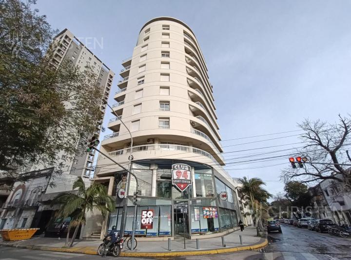 Departamento · 4 Ambientes · 1 Cochera