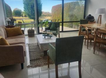 Departamento · 80m² · 2 Ambientes · 1 Cochera · Duplex con Jardin Al Golf y Lagunas