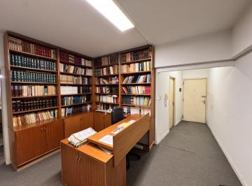 Departamento · 99m² · 5 Ambientes · Venta Depto Sobre Velez Sarfield Amoblado Centro