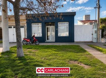 Local comercial · 3 Ambientes · Local en Las Parejas