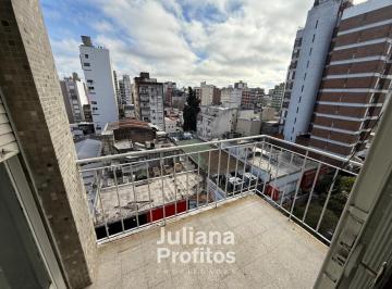 Departamento · 73m² · 3 Ambientes · Departamento en Quilmes
