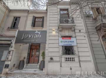 Local comercial · 260m² · Local en Alquiler Flores