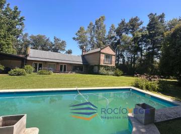 Casa · 300m² · 4 Ambientes · 2 Cocheras · Casa en Alquiler Country San Diego Moreno
