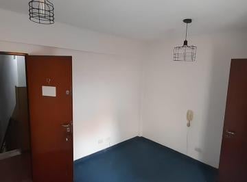 Oficina comercial · 18m² · 1 Ambiente · Oficina en Quilmes Centro en Alquiler