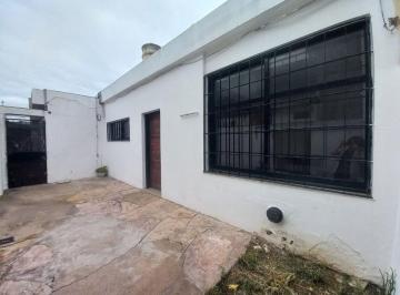 PH · 75m² · 3 Ambientes · 1 Cochera · Venta Casa 2 Dor Patio PH en Alta Córdoba