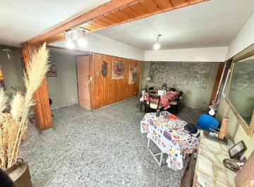PH · 147m² · 5 Ambientes · Dos Deparatamentos en Block Sobre Av Vergara