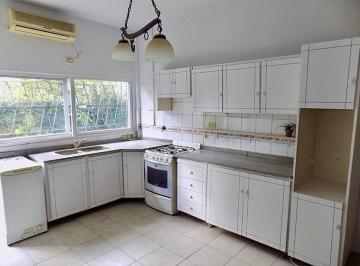 PH · 92m² · 3 Ambientes · 1 Cochera · Venta Casa PH 3 Ambientes Hurlingham Cochera