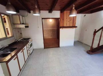 PH · 38m² · 2 Ambientes · 1 Cochera · Venta PH 3 Amb 2 Dorm. Parrilla Cochera
