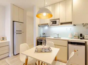 Departamento · 43m² · 2 Ambientes · Alquiler Temporal Piso Alto Centro