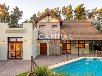 Casa · 173m² · 4 Ambientes · Casa Chalet en Venta en Banco Provincia, Francisco Álvarez, Moreno