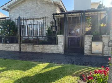Casa · 90m² · 3 Ambientes · Alquiler Verano 2026/2027 - Casa 3 Amb - Punta Mogotes