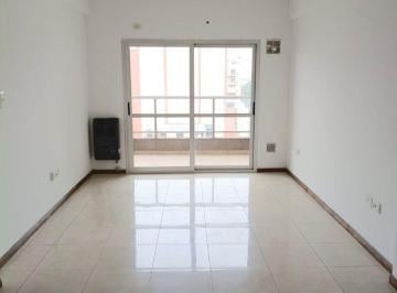 Departamento de 2 ambientes, Villa Luro · Dpto. 2 Amb C/ Bcón Al Fte. 50 m² Totales. Apto Profesional. Excelente Estado. Ubicación Excepcional