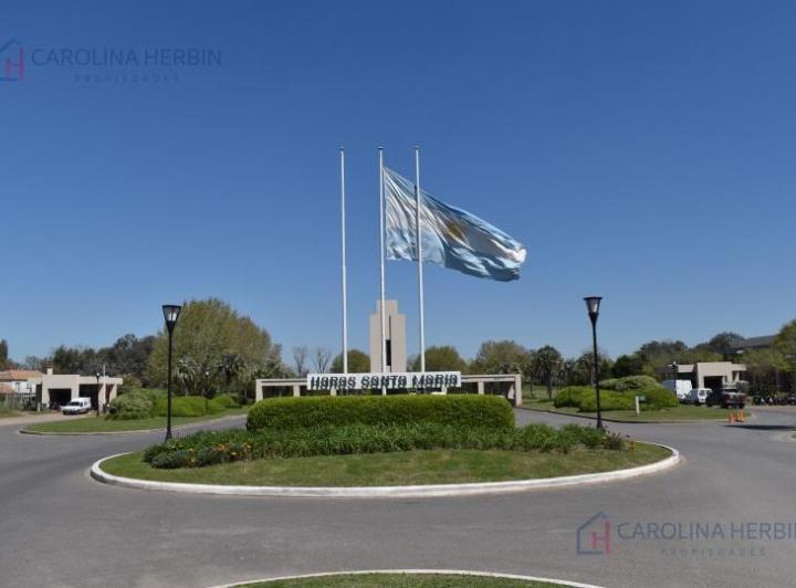Terreno · 873m²