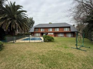 WFE-WFE-277_2 · Casa 5 Ambientes de 1.070 m² Al Golf en