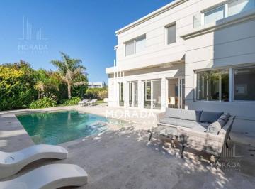 GMM-GMM-44_2 · Casa en Venta en Ayres Plaza