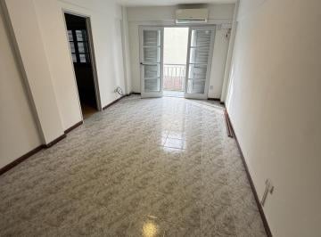 Departamento · 40m² · 2 Ambientes · Alquiler Departamento 2 Ambientes en Castelar Norte