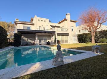 Casa de 5 ambientes, Berazategui · Casa en Venta - Fincas de Iraola 2