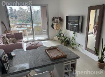 Departamento · 37m² · 2 Ambientes · 1 Cochera · Alquiler - Excelente Departamento 2 Amb, Segundo Piso con Vista Al Lago - en Villa del Lago