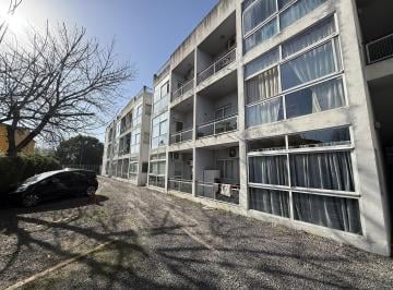 Departamento · 37m² · 2 Ambientes · 1 Cochera · Depto | 2 Ambientes | Cochera | Piscina | Laundry | Villa Morra Pilar