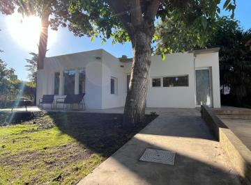 Casa · 70m² · 3 Ambientes · Alquiler Verano 2026/2027 - Casa 3 Amb - Bosque Peralta Ramos