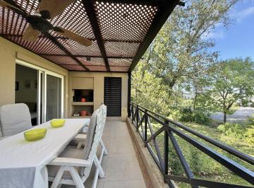 Departamento · 80m² · 3 Ambientes · 1 Cochera · Departamento de 3 Ambientes en Venta con Terraza, Parrilla y Vista Verde, en Pilará,.