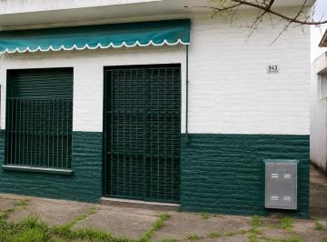 Casa · 160m² · 2 Ambientes · Terreno en Venta en Ezeiza con Local a Refaccionar