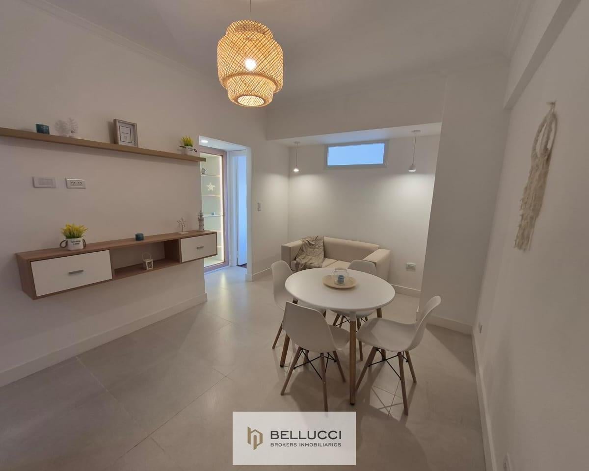 Departamento de 2 ambientes con dependencia en venta