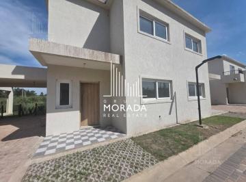 GMM-GMM-196_2 · Venta Casa de 4 Ambientes con Parque Chic Village