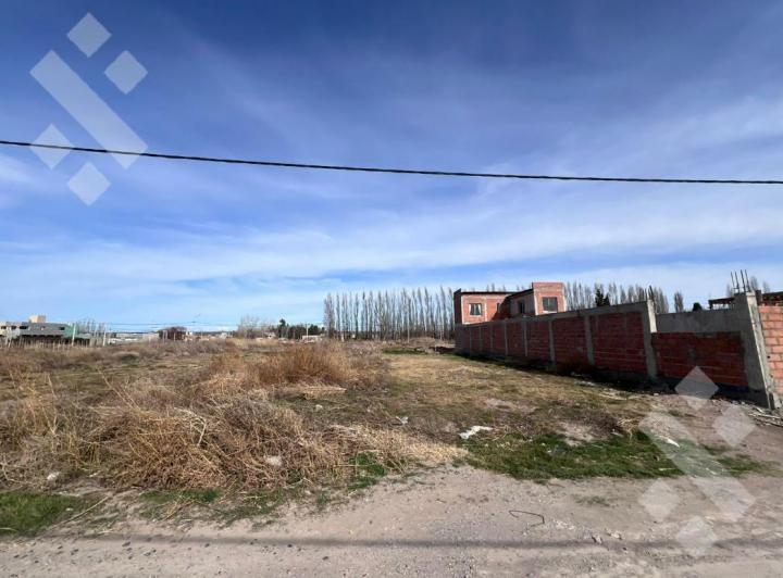 Terreno · 293m²