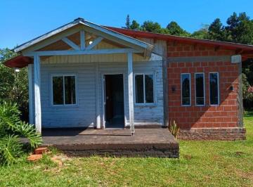 TCS-TCS-5_2 · Casa en Venta en Aristóbulo del Valle, a Cuadra del Braslavsky
