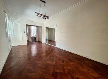Departamento · 117m² · 4 Ambientes · Departamento Luminoso de 4 Ambientes Al Contrafrente