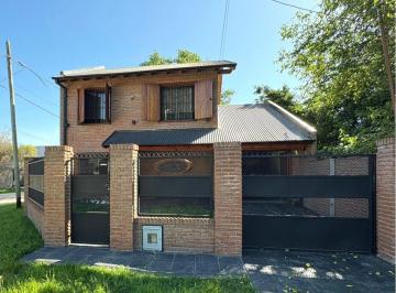 Casa de 4 ambientes, Ezeiza · Casa 4 Ambientes Estilo Campestre en Venta en La Unión con Cochera y Apto Crédito