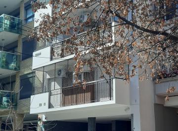 Departamento · 80m² · 4 Ambientes · 1 Cochera · Semipiso 4 Ambientes, estudio y Espacio Guardacoche