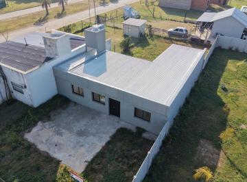Casa · 94m² · 4 Ambientes · Casa - Tierra de Sueños 3