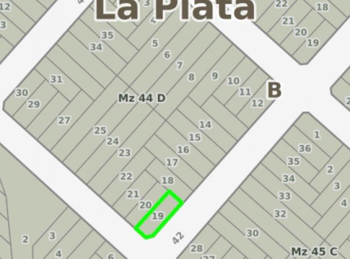 Terreno · 300m²