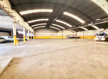 Bodega-Galpón , Lanús · Excepcional Galpon de 1500 m² con Oficinas, en Excelente Ubicación, a m de Capital Federal