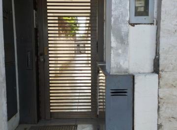 Casa de 3 ambientes, Rosario · Alquilo Dueño Directo. Casa Dos Plantas. Barrio Echesortu. Excelente Ubicación.