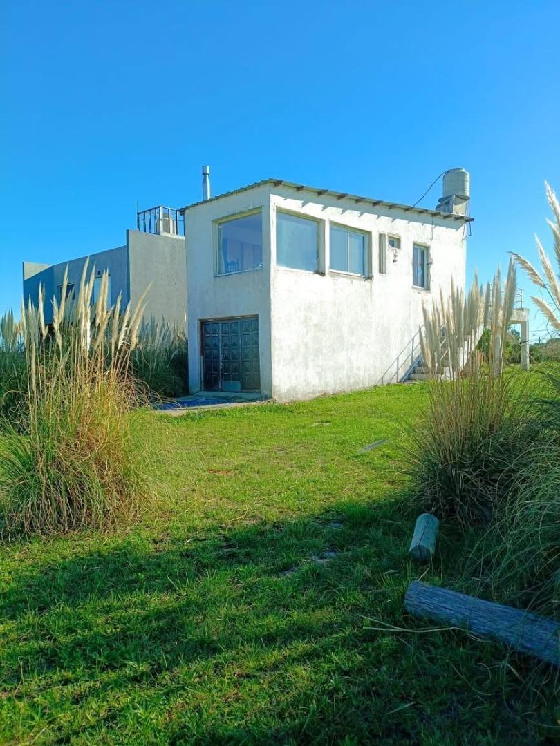 Casa frente al mar, A terminar, 60m² sobre lote de 620m² — San Eduardo del Mar