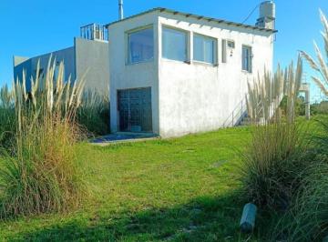 Casa · 60m² · 2 Ambientes · Casa Frente Al Mar. San Eduardo del Mar.
