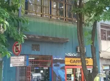 Terreno · 84m² · Lote con Potencial de 865 m² Edificables en Monserrat