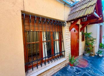 PH de 2 ambientes, Ituzaingó · Casa PH en Venta en Ituzaingo Norte