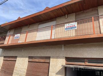 Local comercial · 500m² · 4 Ambientes · 2 Cocheras · Casa, Locales, Salón, Galpón en Venta Cruce Castelar, Trujui