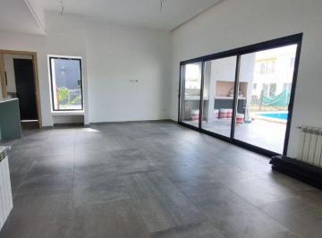 Casa de 5 ambientes, Pilar · Oportunidad 3 Dorm. con Piscina